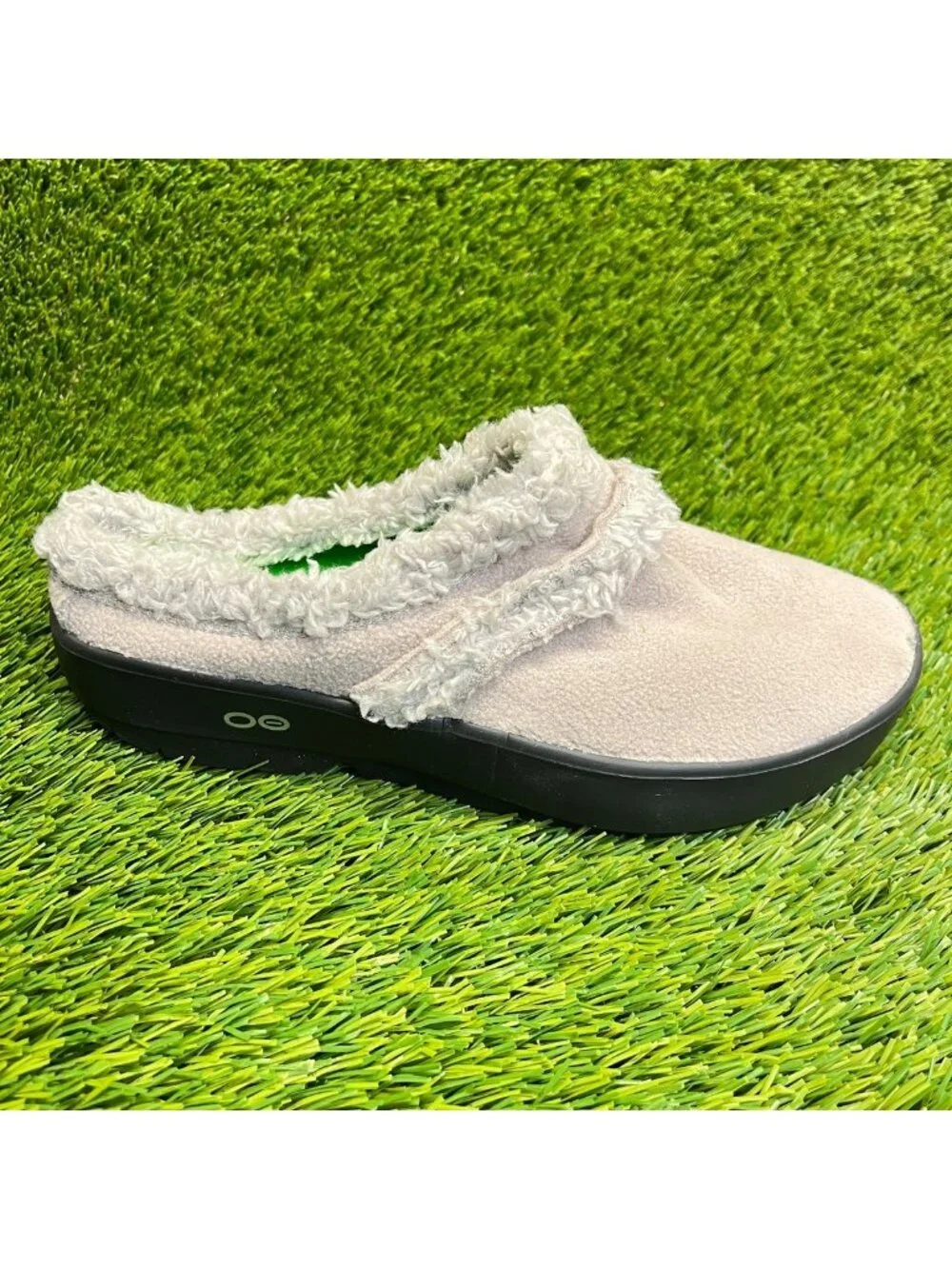 OOFOS OOcoozie Womens Size 8 Beige Black Casual Slip On Recovery Mules Shoes
